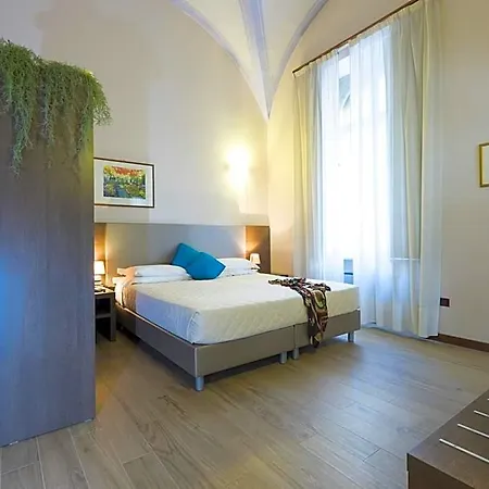 Caffé Savona 3* Alba (Piedmont)