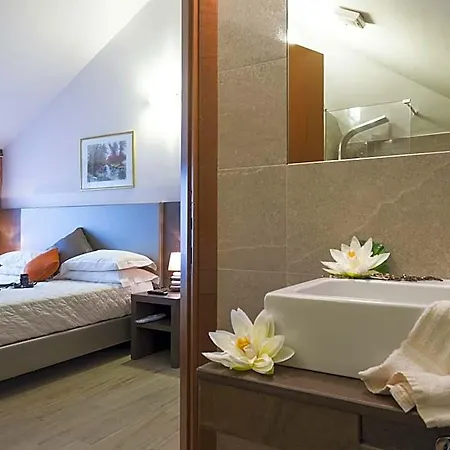 Caffé Savona Aparthotel 3*
