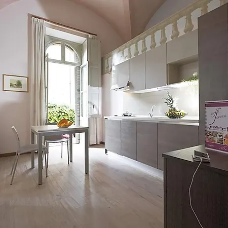 Aparthotel Caffé Savona Alba (Piedmont)