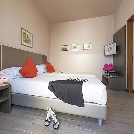 Caffé Savona Aparthotel 3*