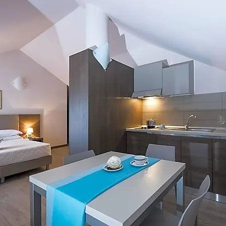 Aparthotel Caffé Savona Alba (Piedmont)