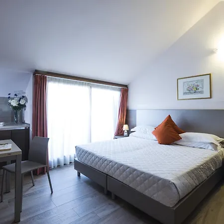 Lejlighedshotel Caffe Savona Alba (Piedmont)