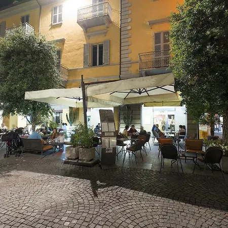 מלון דירות Caffe Savona אלבה