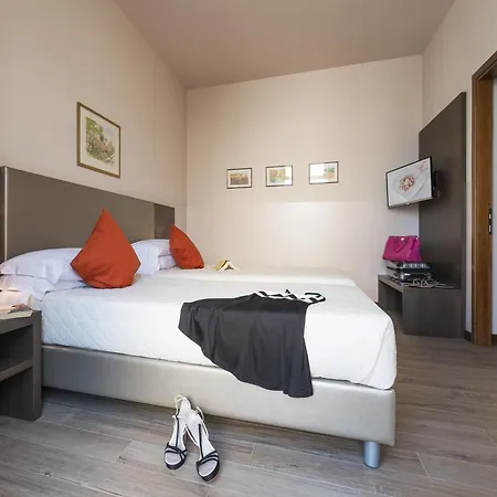 Lejlighedshotel Caffe Savona Alba (Piedmont)