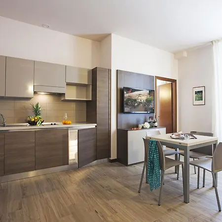 Apart-hotel Caffe Savona Alba (Piedmont)