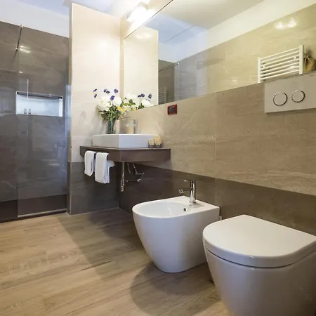 Lejlighedshotel Caffe Savona Alba (Piedmont)