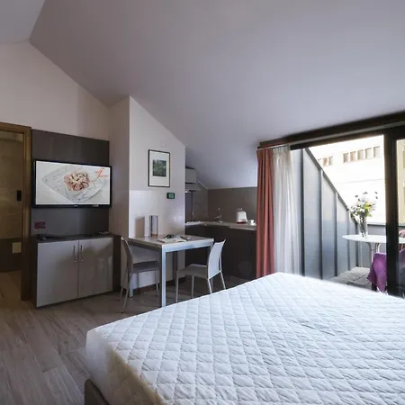 Lejlighedshotel Caffe Savona 3*