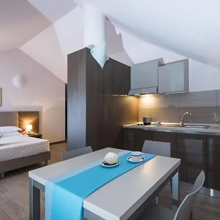 Caffé Savona Aparthotel Alba (Piedmont)