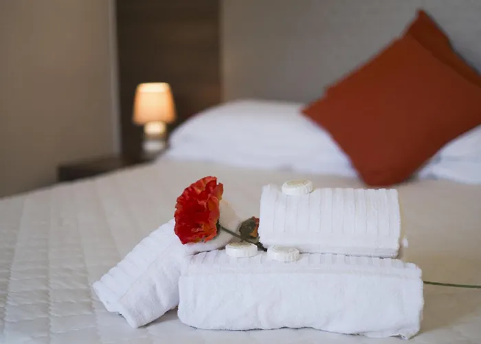 Caffe Savona Aparthotel Alba (Piedmont)