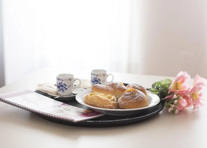 Caffe Savona 3* Alba (Piedmont)